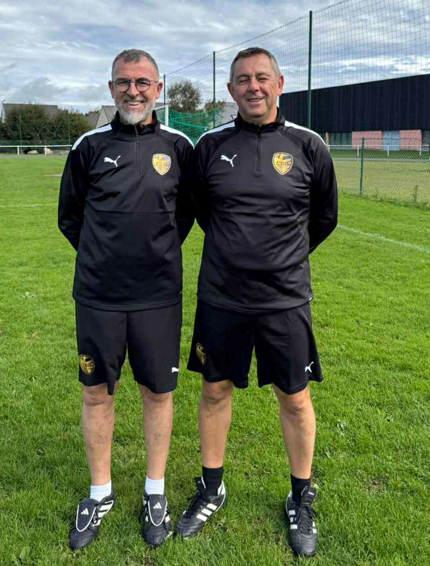 Steph et Nico les coachs de l'équipe senior Féminine