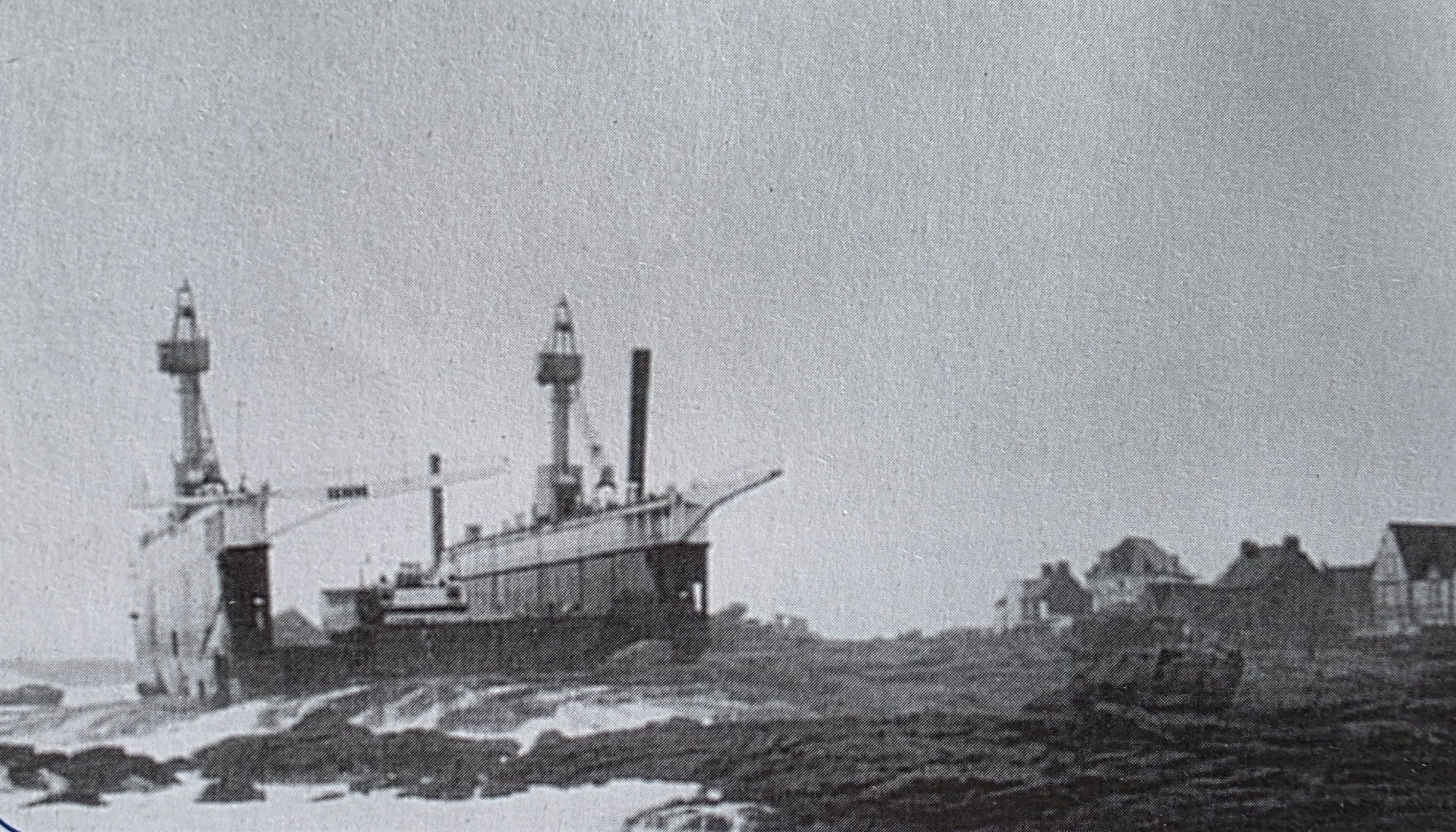 Le dock devant les maisons