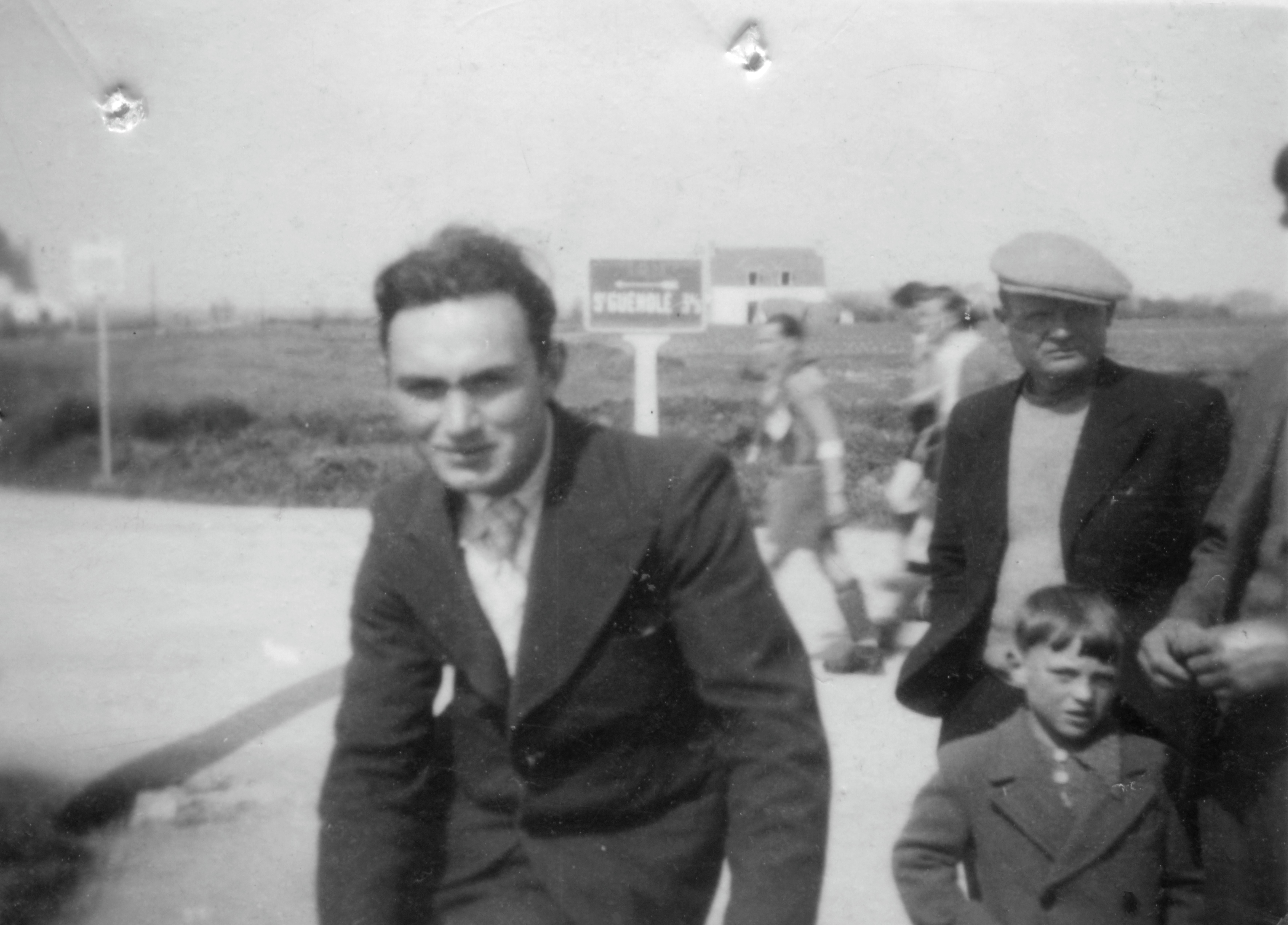 Pierre Boënnec à la caisse du stade de Keryet en 1936